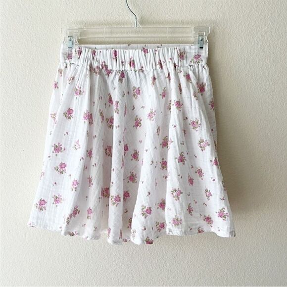 ASOS Design White Cotton Floral Ruffle Mini Skirt - Picture 5 of 8